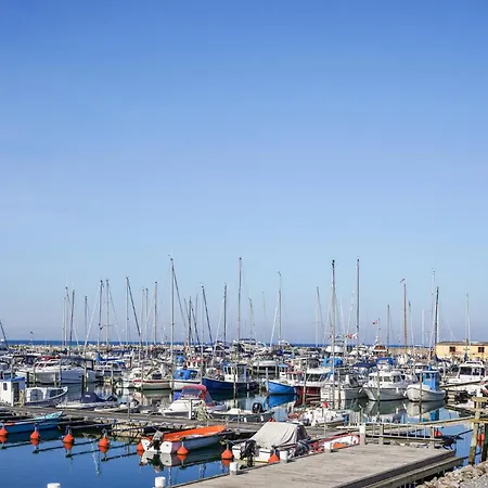 Feriehus 4 Bedroom Gorgeous In Glesborg