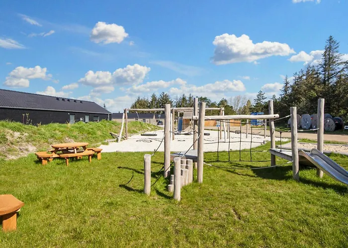 4 Bedroom Gorgeous In * Glesborg